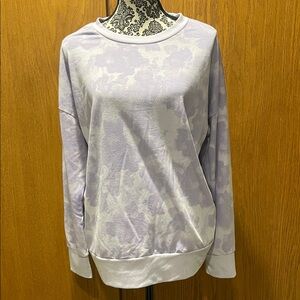 Mondetta Women's Light Purple Camo Sweatshirt